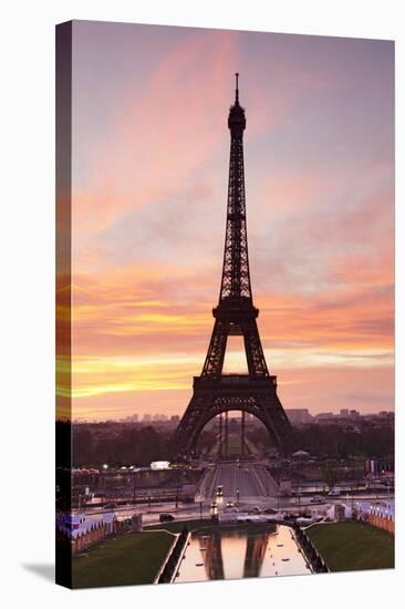 Eiffel Tower at Sunrise, Paris, Ile De France, France, Europe-Markus Lange-Premier Image Canvas