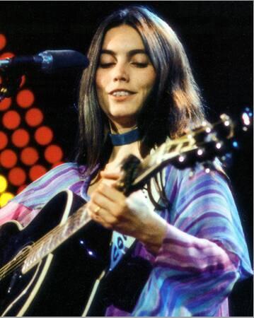 'Emmylou Harris' Photo | Art.com