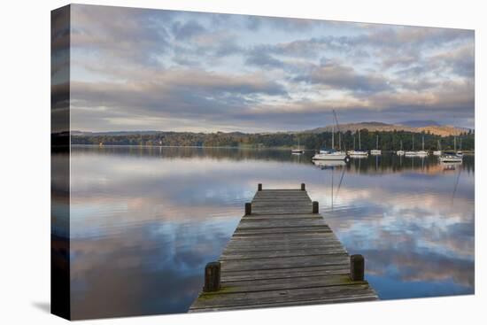 England, Cumbria, Lake District, Windermere, Wooden Jetty-Steve Vidler-Premier Image Canvas