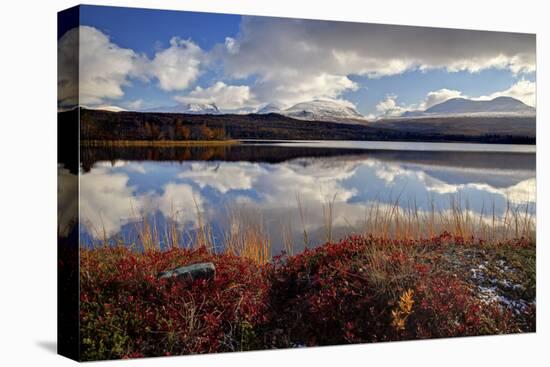Europe, Sweden,  Abisko National Park, View at Lapporten, Cloth Gate-Bernd Rommelt-Premier Image Canvas