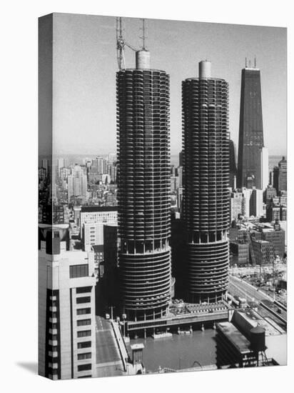 Exterior View of the Marina Towers Overlooking Chicago River-null-Premier Image Canvas