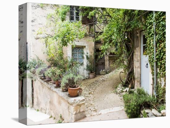 France, Provence. the Village of Lacoste-Julie Eggers-Premier Image Canvas