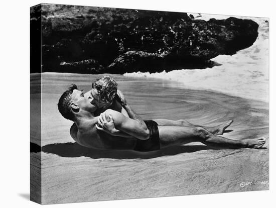 FROM HERE TO ETERNITY, 1953 directed by FRED ZINNEMANN Burt Lancaster and Deborah Kerr (b/w photo)-null-Stretched Canvas