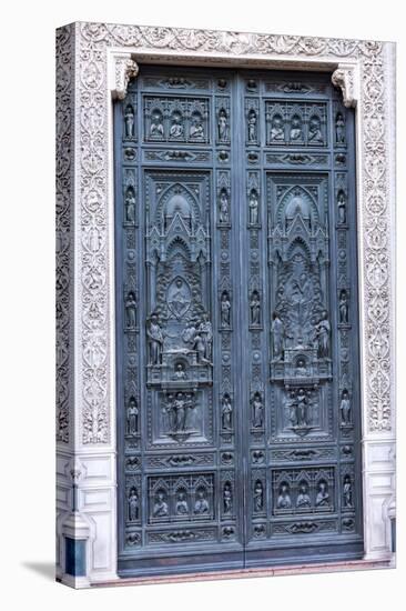 Front door. Duomo Santa Maria del Fiore. Tuscany, Italy.-Tom Norring-Premier Image Canvas