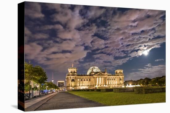 Full moon over the Reichstag, Berlin, Germany-Sabine Lubenow-Premier Image Canvas