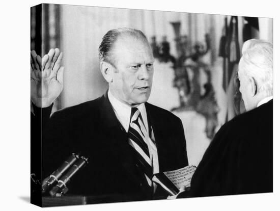 Gerald Ford Takes the Oath of Office as the 38th President of the United States-null-Stretched Canvas