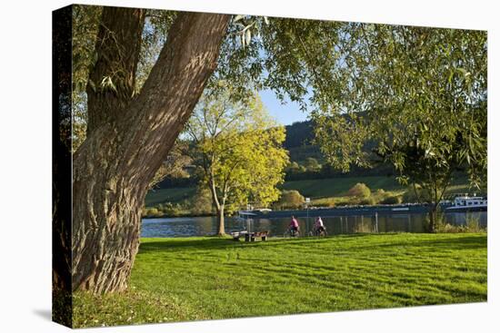 Germany, Rhineland-Palatinate, Moselle Shore, Cycle Track, Bicycle Tourists-Chris Seba-Premier Image Canvas