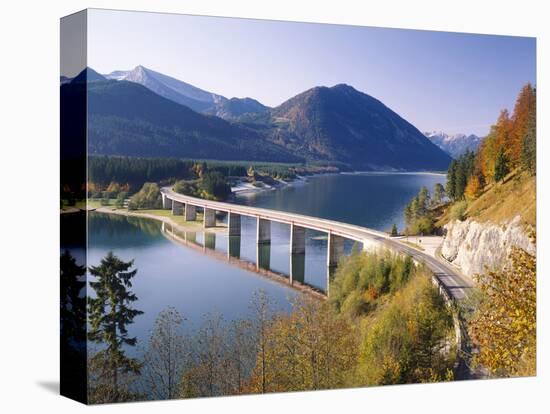 Germany, Upper Bavaria, Reservoir, 'Sylvensteinstausee', Bridge, Autumn-Thonig-Premier Image Canvas