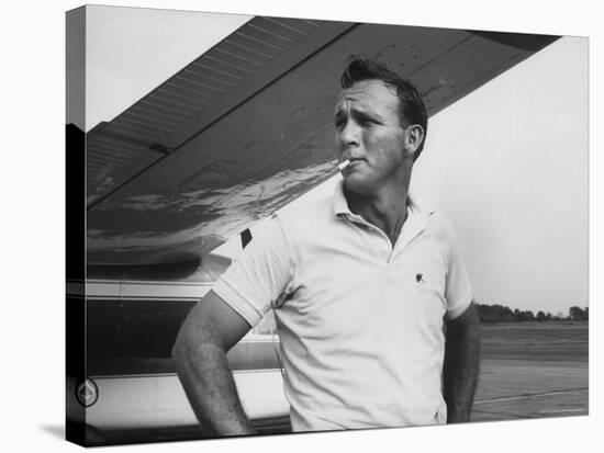 Golfer Arnold Palmer-John Dominis-Premier Image Canvas