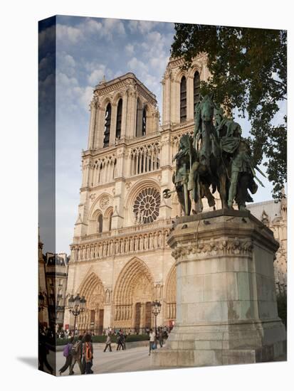 Gothic Notre Dame Cathedral and Statue of Charlemagne Et Ses Leudes, Place Du Parvis Notre Dame, Il-Richard Nebesky-Premier Image Canvas