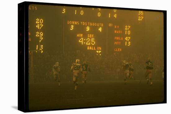 Green Bay Packers' Paul Hornung Eluding Baltimore Colt's Defense to Score 5th Touchdown of Game-Art Rickerby-Premier Image Canvas