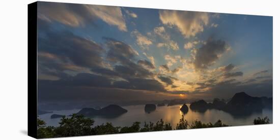Ha long Bay landscape. Karst mountains, Vietnam, Aisa-Art Wolfe-Premier Image Canvas
