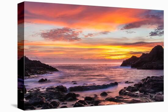 Halona Cove Sunrise-Island Leigh-Premier Image Canvas