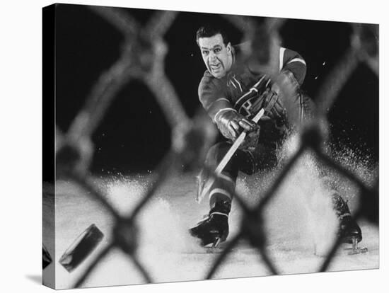 Hockey: Montreal Canadians Bernard Boom Boom Geoffrion Alone, Shooting-Yale Joel-Premier Image Canvas