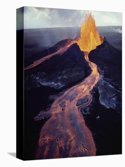 Kilauea Volcano Erupting-Jim Sugar-Premier Image Canvas