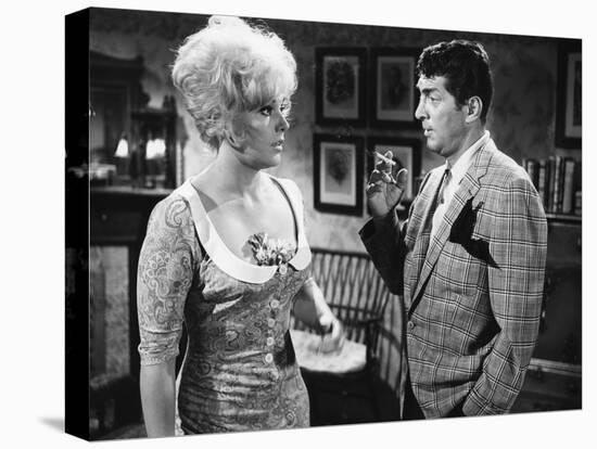 KISS ME STUPID, 1964 directed by BIILY WILDER Kim Novak and Dean Martin (b/w photo)-null-Stretched Canvas