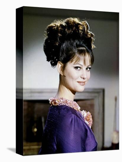 La Panthere Rose THE PINK PANTHER by BlakeEdwards with Claudia Cardinale, 1963 (photo)-null-Stretched Canvas