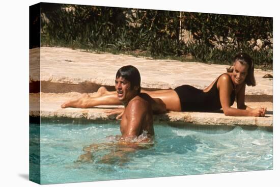 La piscine by Jacques Deray with Alain Delon and Romy Schneider, 1969 (photo)-null-Stretched Canvas