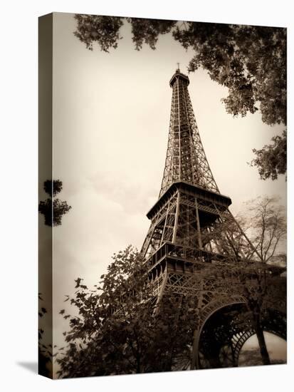 Last Day in Paris I-Emily Navas-Premier Image Canvas