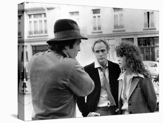 LAST TANGO IN PARIS, 1972 directed by BERNADO BERTOLUCCI On the set, Bernado Bertolucci directs Mar-null-Stretched Canvas