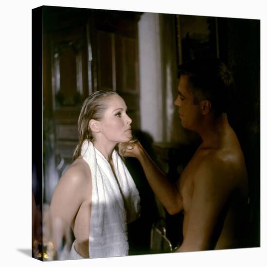 Le crepuscule des aigles (THE BLUE MAX) by JohnGuillermin with George Peppard and Ursula Andress, 1-null-Stretched Canvas