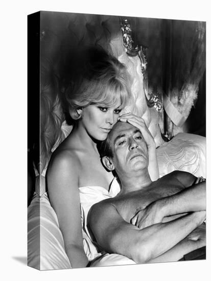 Le Demon des Femmes THE LEGEND OF LYLAH CLARE by Robert Aldrich with Kim Novak and Peter Finch, 196-null-Stretched Canvas