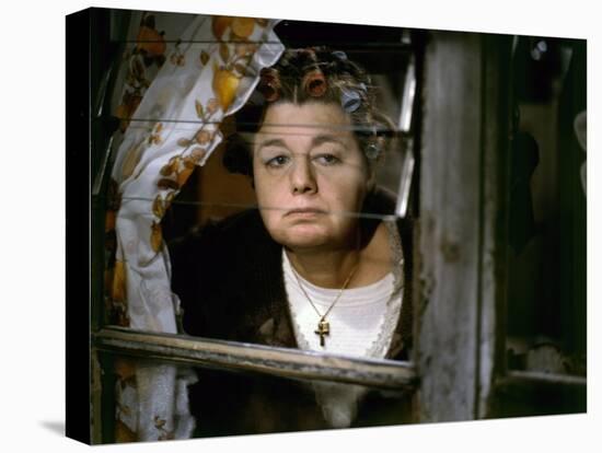 LE LOCATAIRE, 1976 directed by ROMAN POLANSKI Shelley Winters (photo)-null-Stretched Canvas