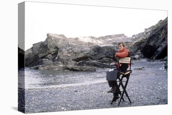 Le realisateur John Badham sur le tournage du filmb Dracula en, 1979 On the set, John Badham (direc-null-Stretched Canvas