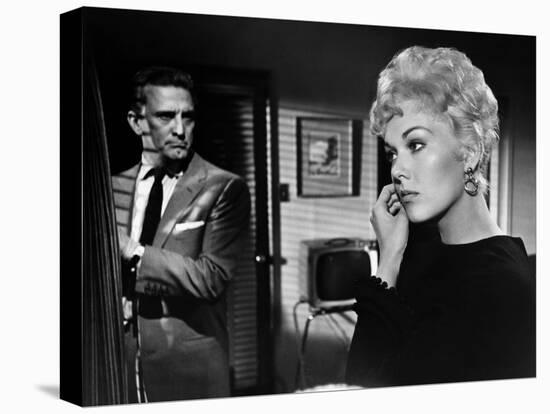 Liaisons Secretes STRANGERS WHEN WE MEET by Richard Quine with Kim Novak and Kirk Douglas, 1960 (b/-null-Stretched Canvas