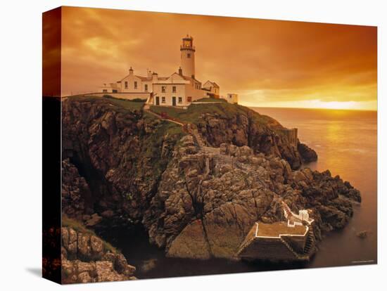 Lighthouse at Fanad Head, Donegal Peninsula, Co. Donegal, Ireland-Doug Pearson-Premier Image Canvas
