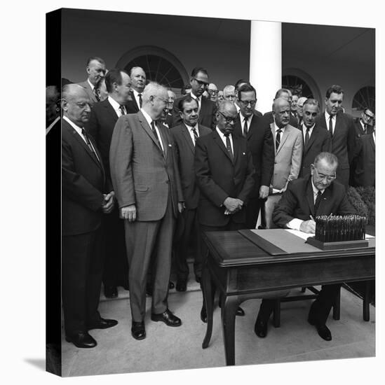 Lyndon Johnson Signing of Bill Establishing Dept. of Housing and Urban Development, 1965-null-Stretched Canvas