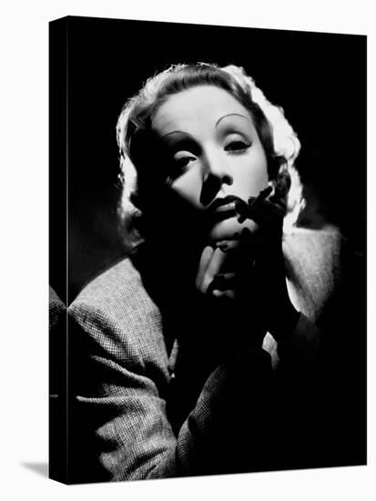 Marlene Dietrich, 1935-null-Premier Image Canvas