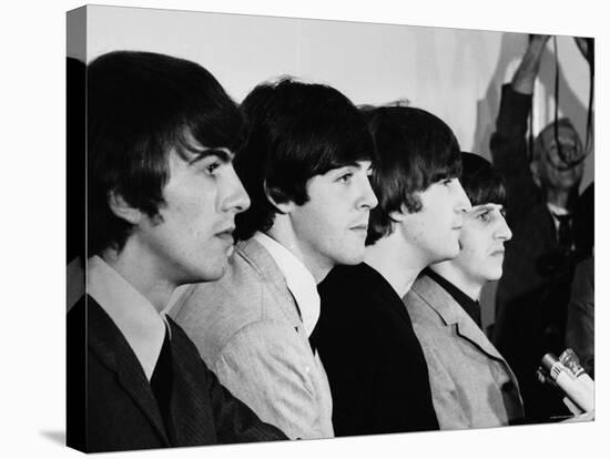 Members of the Beatles During an Interview at Los Angeles International Airport-Bill Ray-Premier Image Canvas