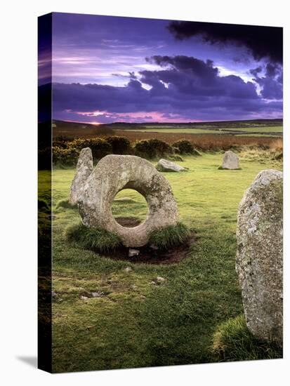 Men-an-tol Standing Stones-Chris Madeley-Premier Image Canvas