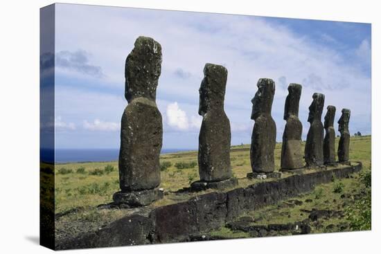 Moai of Ahu Ko Te Riku-null-Premier Image Canvas