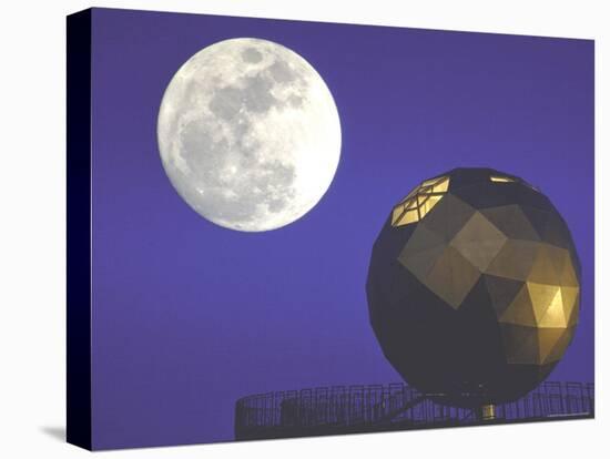 Moon Over Geodesic Dome, Designed by Steve Baer-John Dominis-Premier Image Canvas