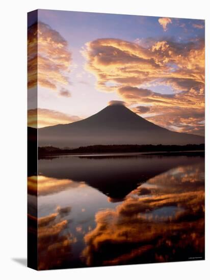 Mt. Fuji and Lake Tanuki-null-Premier Image Canvas