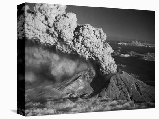 Mt. St. Helens Erupting-Bettmann-Premier Image Canvas