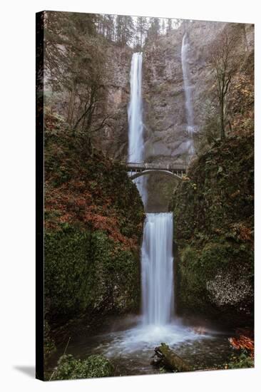 Multnomah Falls in fall color-Belinda Shi-Premier Image Canvas