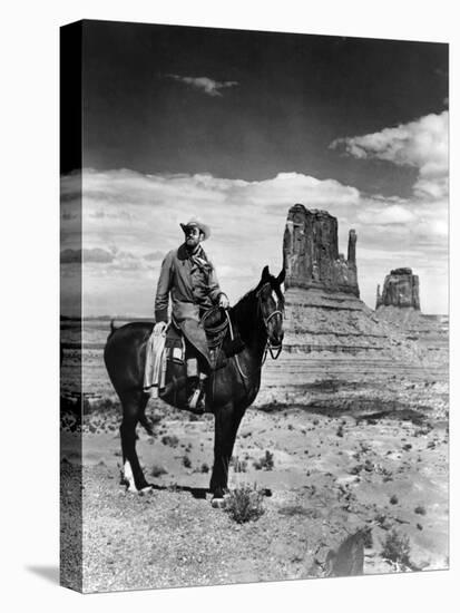 MY DARLING CLEMENTINE, 1946 directed by JOHN FORD Heny Fonda (b/w photo)-null-Stretched Canvas