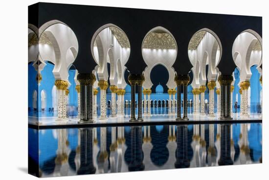 Night view of Sheikh Zayed Mosque reflected in the pool, Abu Dhabi, United Arab Emirates-Stefano Politi Markovina-Premier Image Canvas