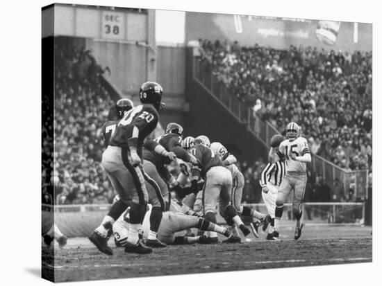 Ny Giants in Dark Jerseys, in a Football Game Against the Green Bay Packers at Yankee Stadium-John Loengard-Premier Image Canvas