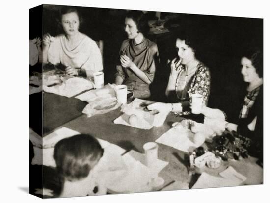 Office girls taking their lunch break, New York, USA, early 1930s-Unknown-Premier Image Canvas