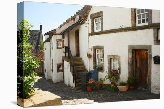 Old House in Culross, Scotland, UK-A_nella-Premier Image Canvas