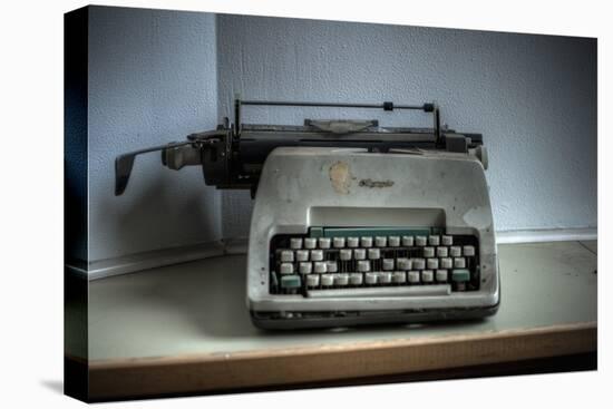 Old Typewriter-Nathan Wright-Premier Image Canvas