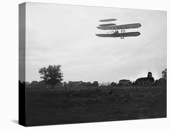 Orville Wright on Flight 41 at 60 foot high Photograph - Dayton, OH-Lantern Press-Stretched Canvas