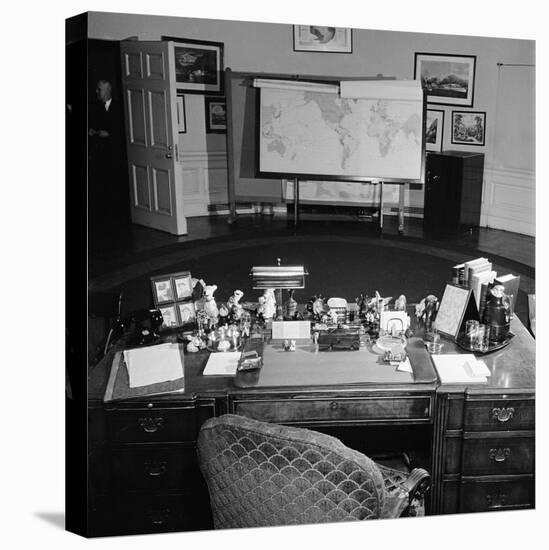 Oval Office Desk Belonging to the Late President Franklin D. Roosevelt-Thomas D^ Mcavoy-Premier Image Canvas