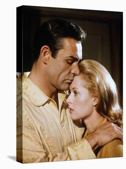 Pas by printemps pour Marnie MARNIE by AlfredHitchcock with Sean Connery and Tippi Hedren en, 1964 -null-Stretched Canvas