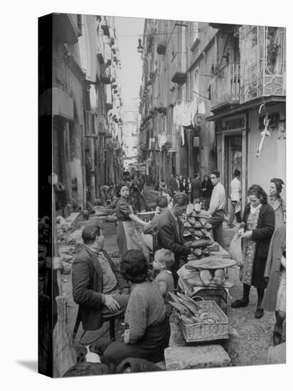 People Buying Bread in the Streets of Naples-Alfred Eisenstaedt-Premier Image Canvas