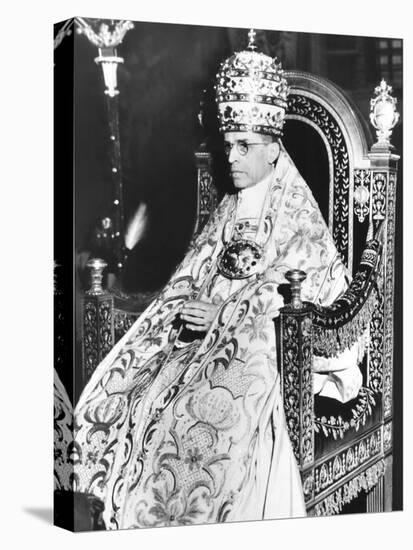 Pope Pius XII Celebrated the 10th Anniversary of His of His Papacy at the Sistine Chapel-null-Stretched Canvas